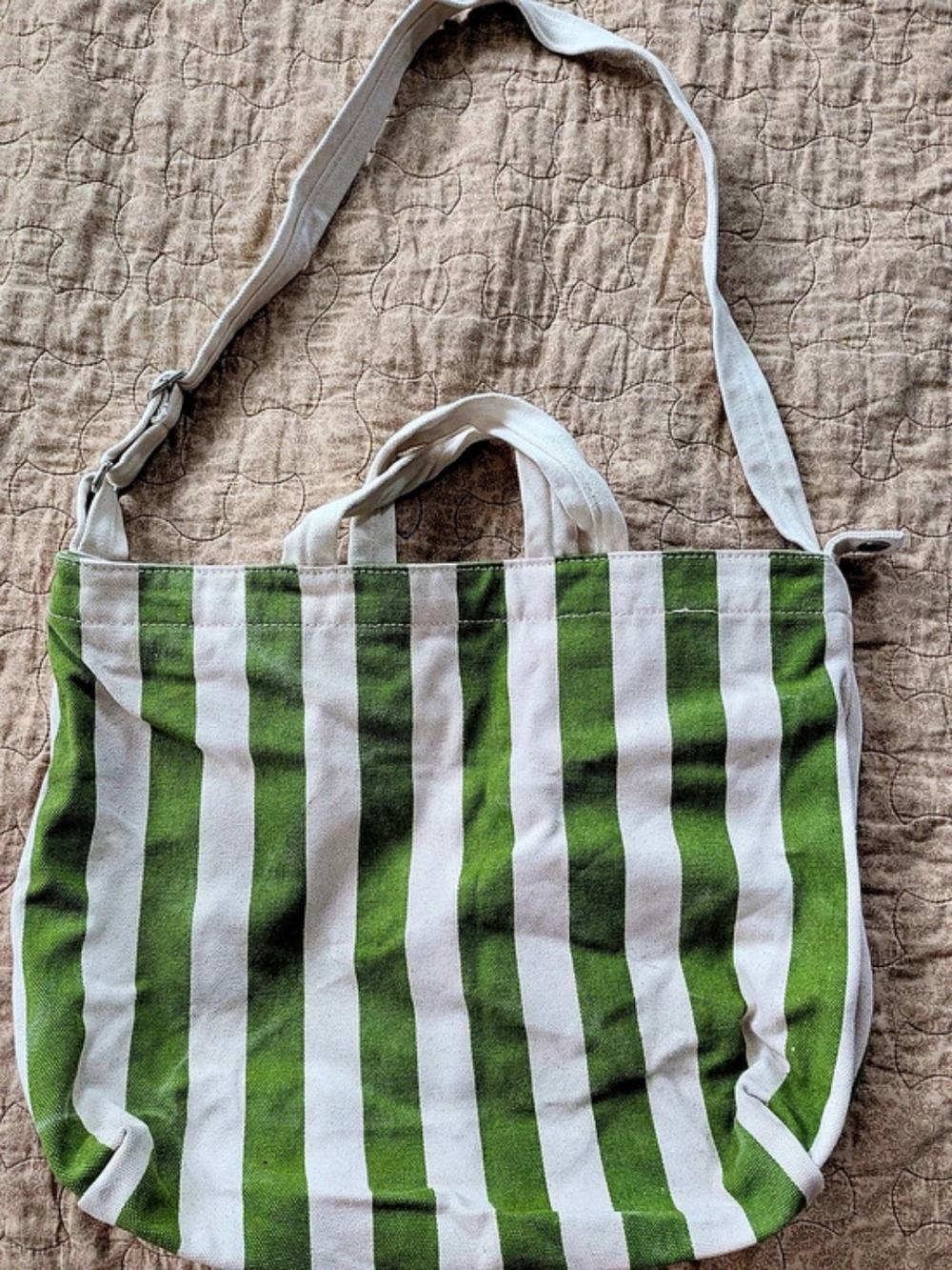 Green & White Striped Tote Baggu